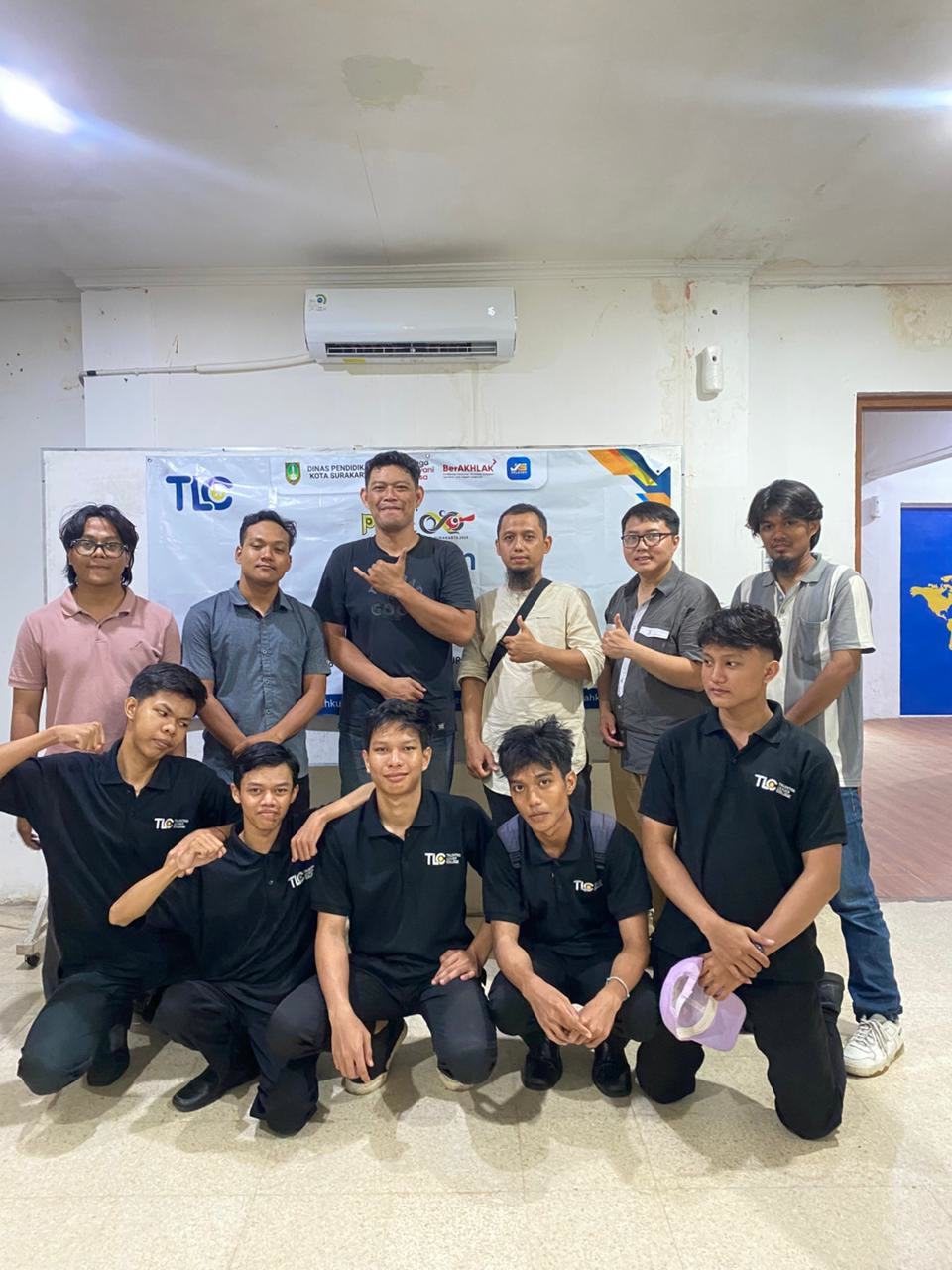 Foto bersama peserta Pelatihan Barista TLC di PN Fest 2025